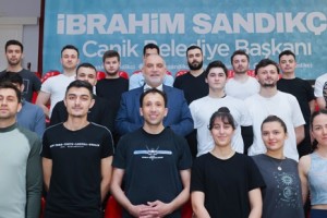 Canik Belediyesi'nin Ücretsiz Akademi Kurslarına Yoğun İlgi