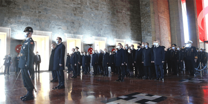 Cumhurbaşkanı Erdoğan Başkanlığındaki Devlet Erkânı Anıtkabir’de 