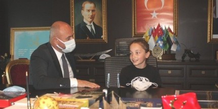 Tekkeköy’de Başkanlık Koltuğuna Mihrap Aktaş Oturdu