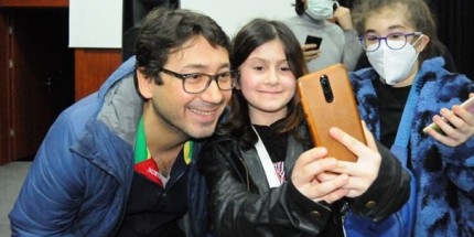 Samsunlu Oyuncu Ünal Yeter Canik Tiyatro Okulu’nda Öğrencilerle Buluştu