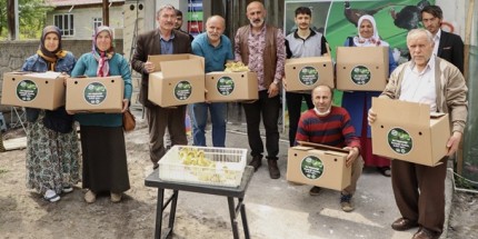 Çarşamba Belediyesi İlk Kazları Sahibine Teslim Etti