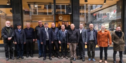 Başkan Şenlikoğlu Esnaflarla Kahvaltıda Buluştu