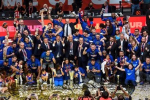 Turkish Airlines EuroLeague Şampiyonluk Kupası Yeniden Türkiye’de