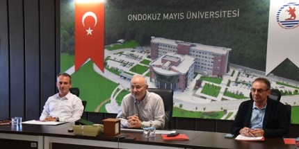 Rektör Ünal, Çevrim İçi Ortamda Aday Öğrencilere OMÜ’yü Tanıttı