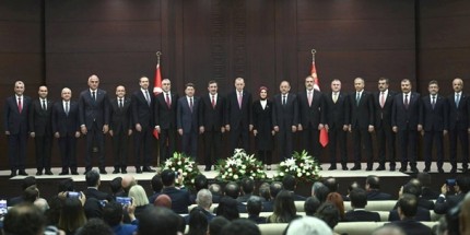 Cumhurbaşkanı Erdoğan Yeni Kabinesini Açıkladı