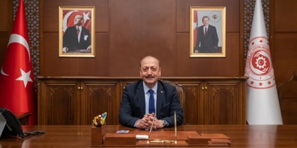Bakan Bilgin’den Emeklilere Bayram İkramiyesi Açıklaması