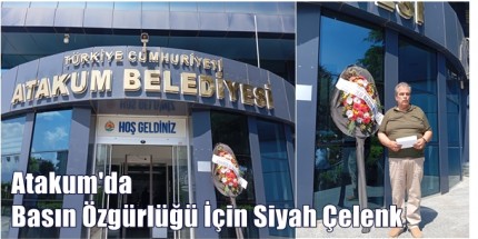 Gazetecilerden Atakum Belediyesi’ne Siyah Çelenkli Protesto