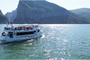 Samsun Büyükşehir’in Gemi Turları İlgi Görüyor