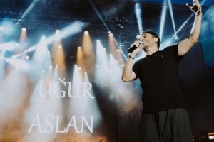 Kültür Yolu Festivali’nde Uğur Aslan Samsunluları Coşturdu