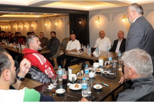 Başkan Kılıç 1930 Bafraspor’lu Futbolcularla Bir Araya Geldi