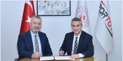 19 Mayıs İlçesinde Spor Yatırımları Devam Ediyor