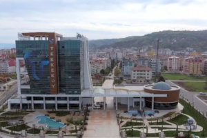 Karadeniz’in En Büyük Belediye Binası Hizmete Girdi