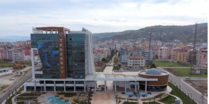 Karadeniz’in En Büyük Belediye Binası Hizmete Girdi