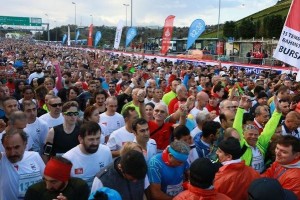 Vodafone 38. İstanbul Maratonu’nda Yüz Binler Türkiye Aşkına Koştu